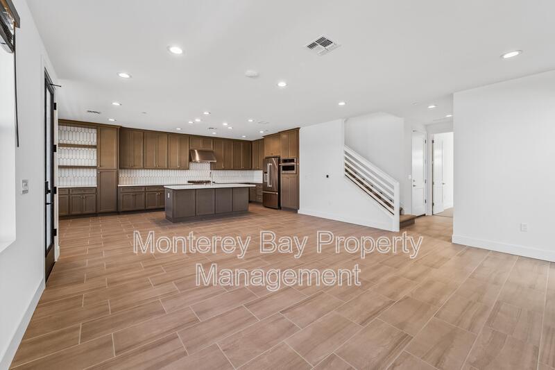 108 8th St. property image