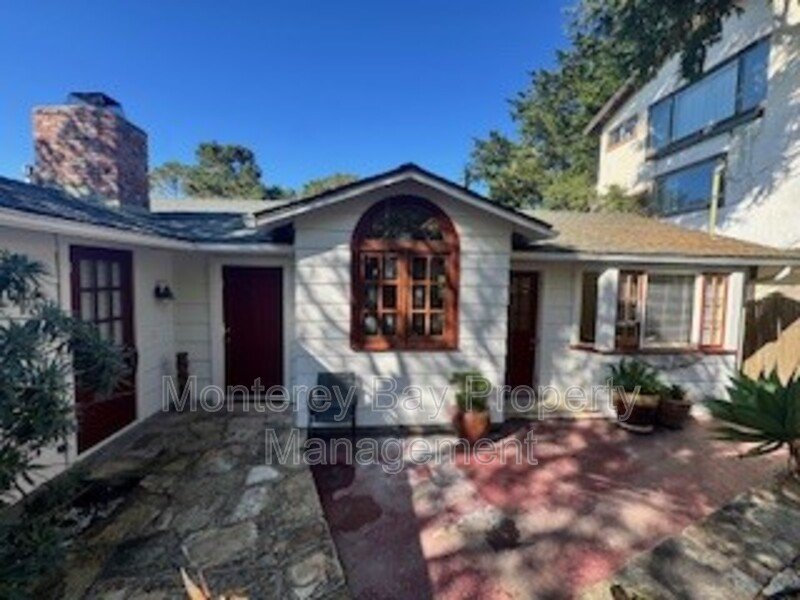 24750 Lower Trail property image