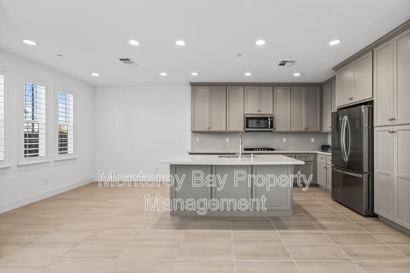 2798 Telegraph Blvd property image