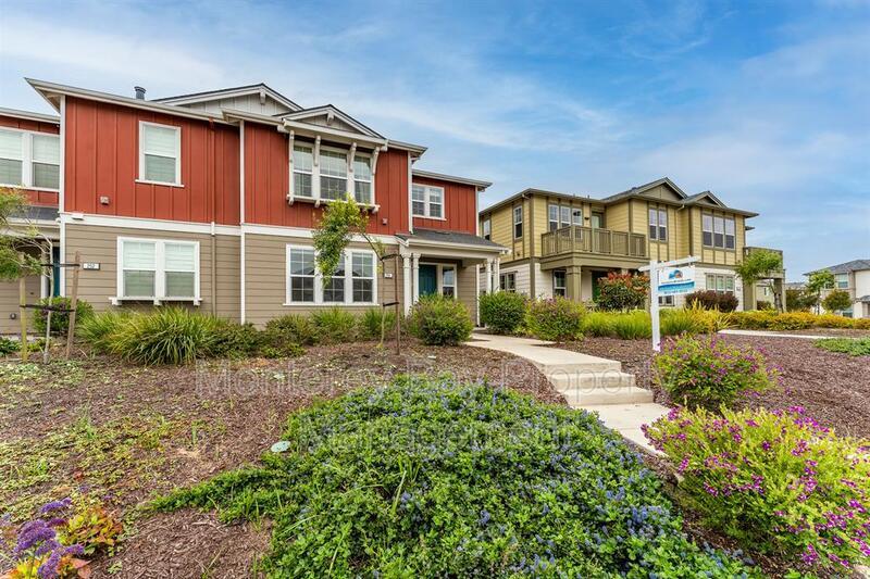 250 Boardwalk Ave property image