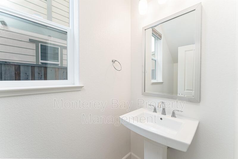 250 Boardwalk Ave property image