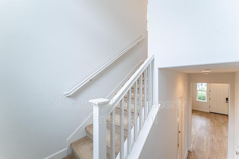 250 Boardwalk Ave property image