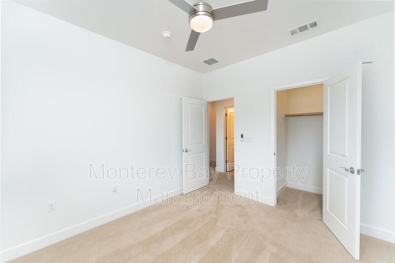 250 Boardwalk Ave property image