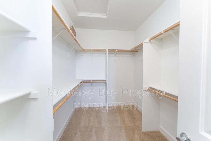 250 Boardwalk Ave property image