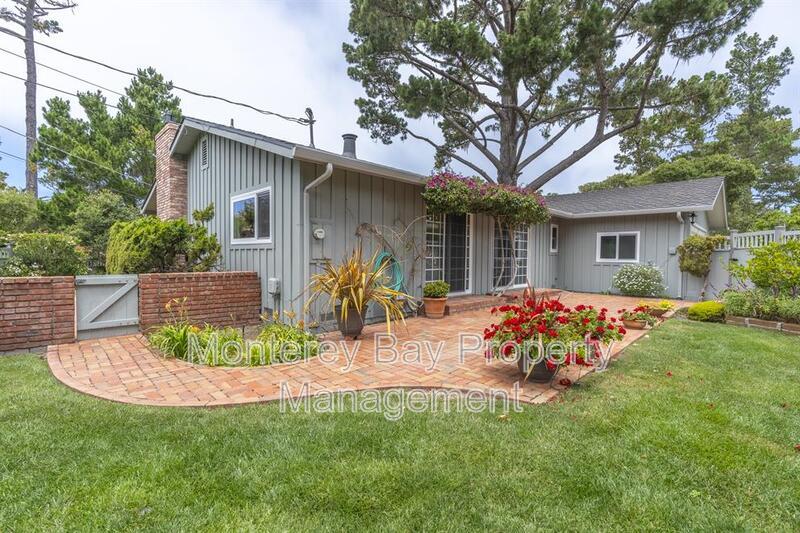 2937 Lupin Lane property image