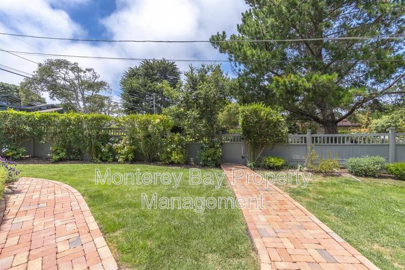 2937 Lupin Lane property image