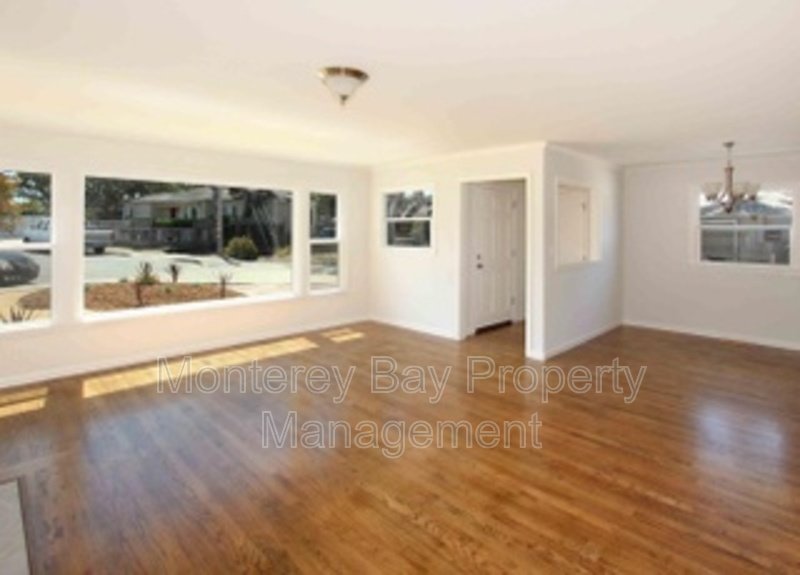 12 Lilac Street property image