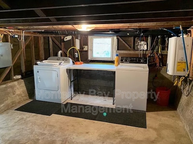 650 Spencer Street property image