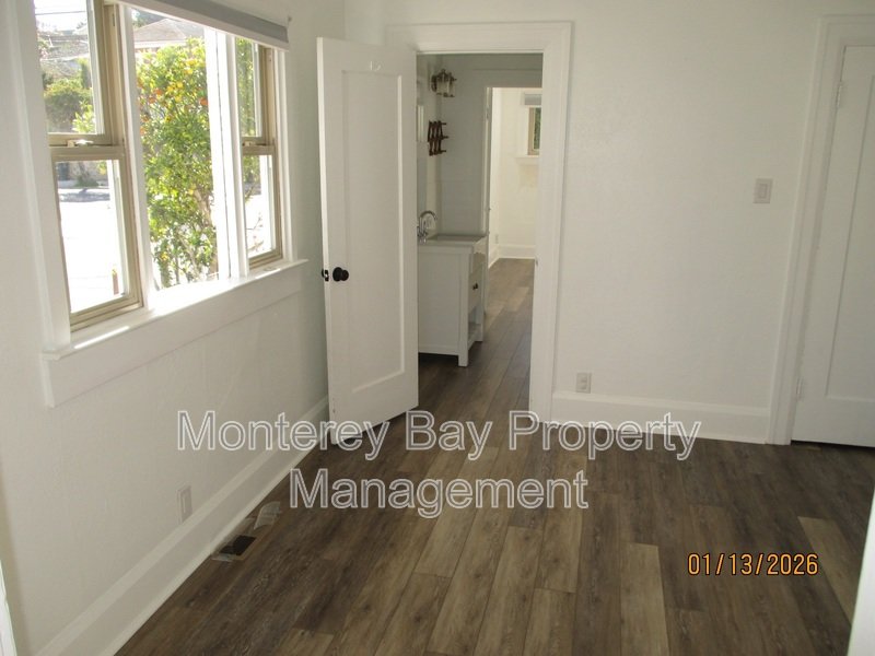 650 Hawthorne Street property image