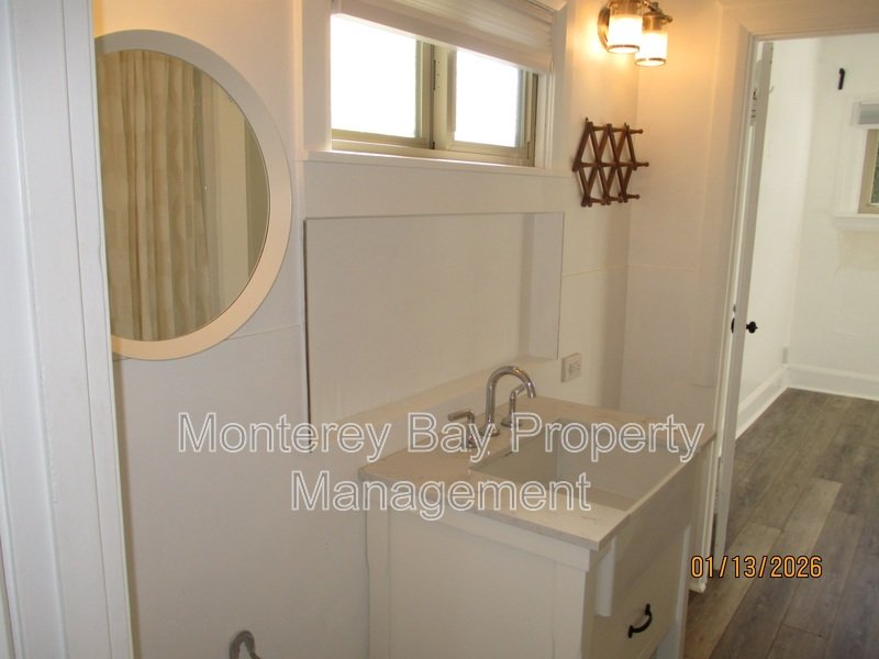 650 Hawthorne Street property image