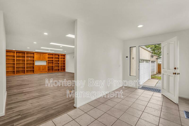 4083 Sunset Lane property image