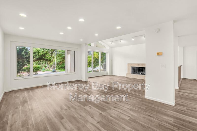 4083 Sunset Lane property image