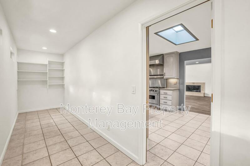 4083 Sunset Lane property image