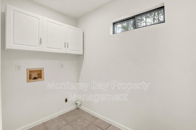 4083 Sunset Lane property image