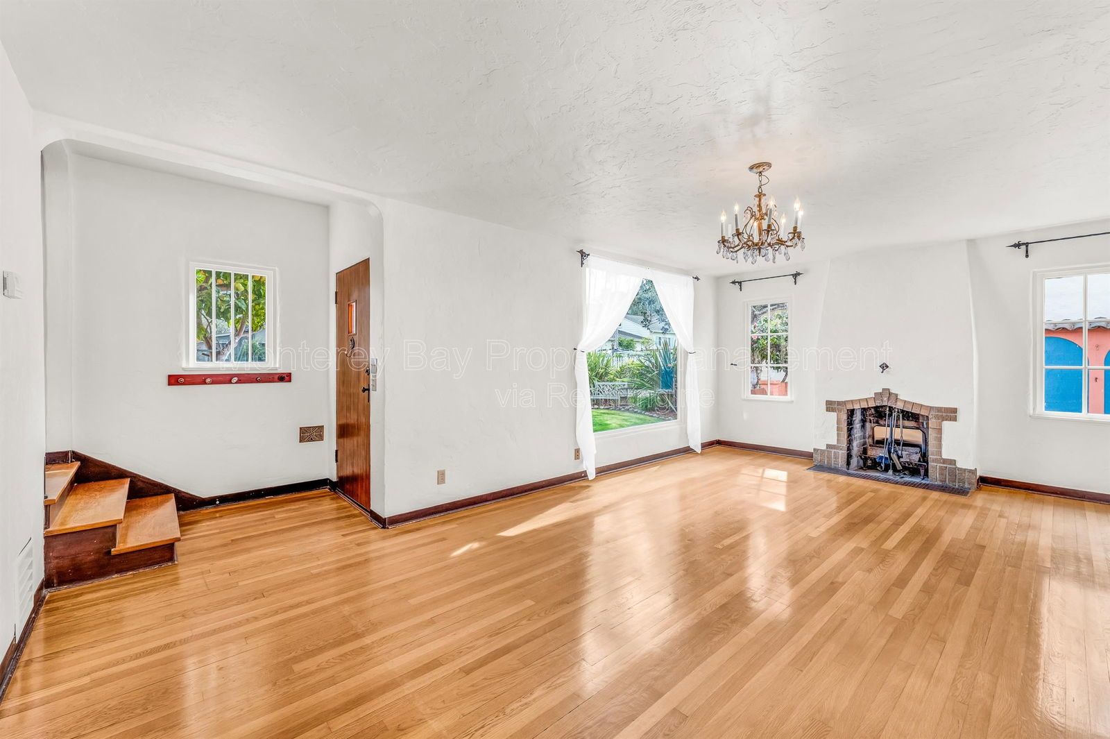 940 14 0% property image