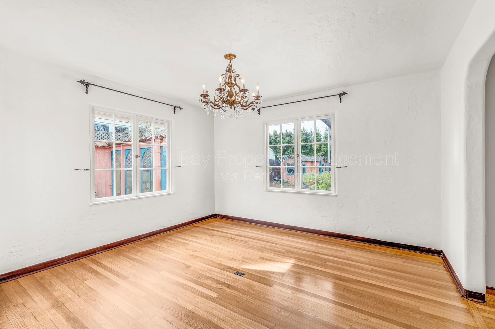 940 14 0% property image