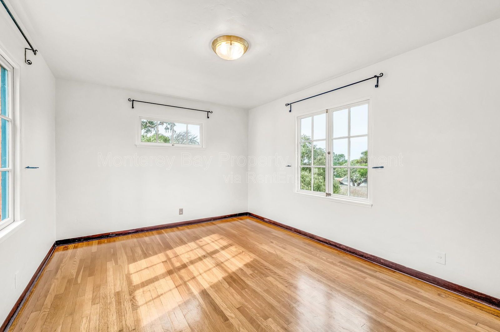 940 14 0% property image