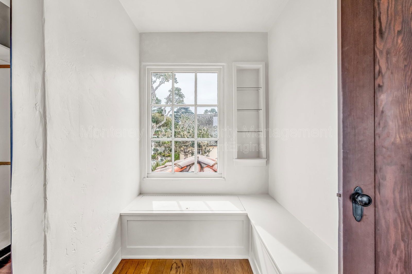 940 14 0% property image