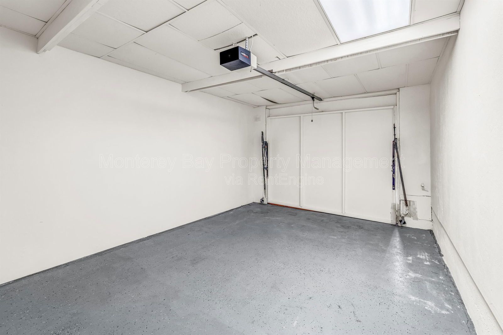 940 14 0% property image