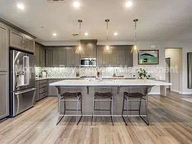 211 9th 10% property image