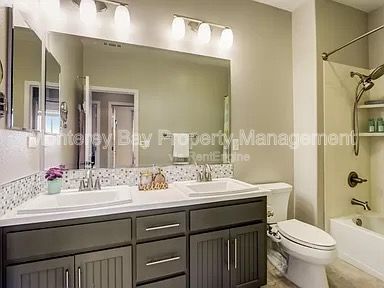 211 9th 10% property image