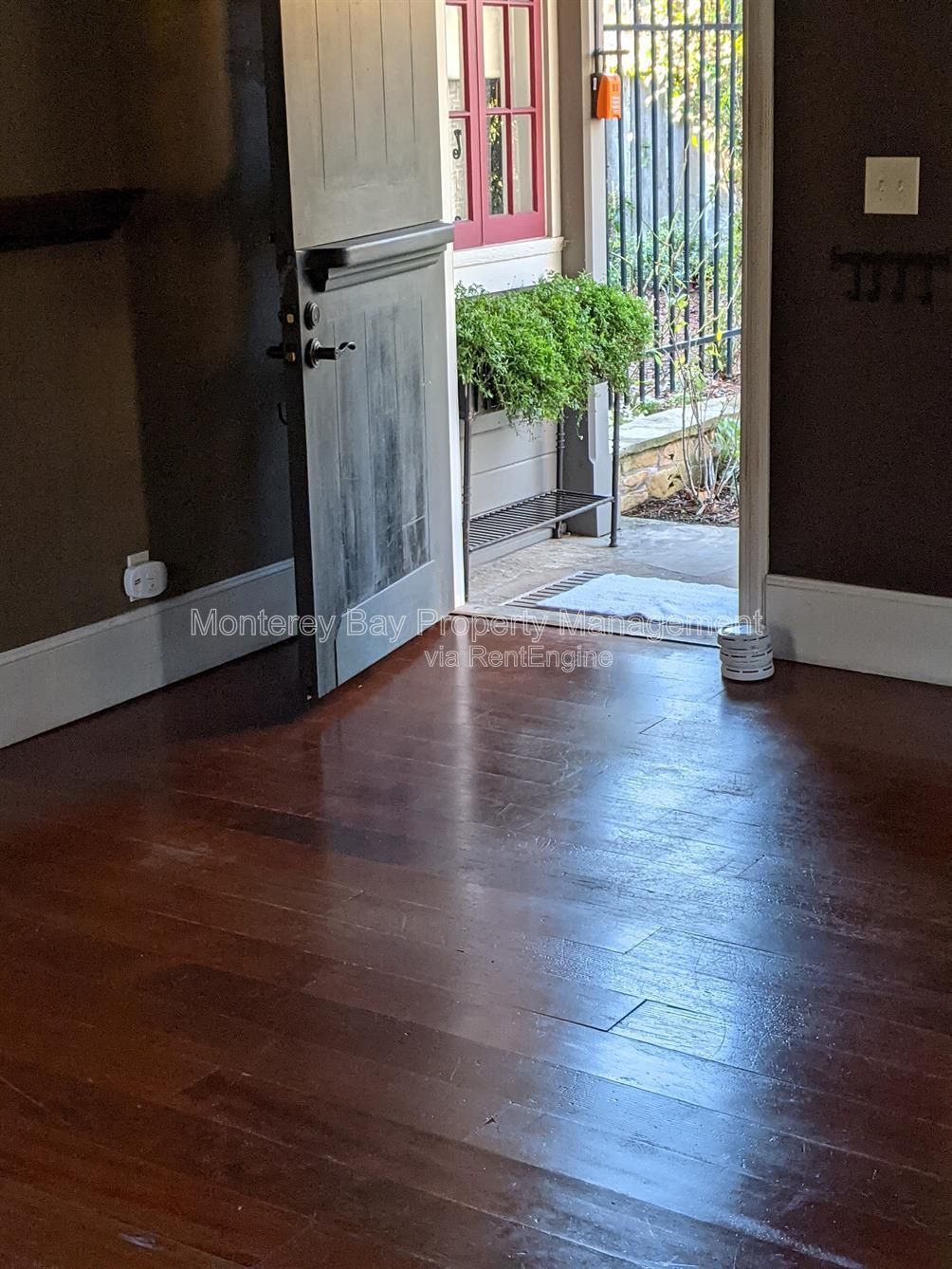 515 Dickman Street property image