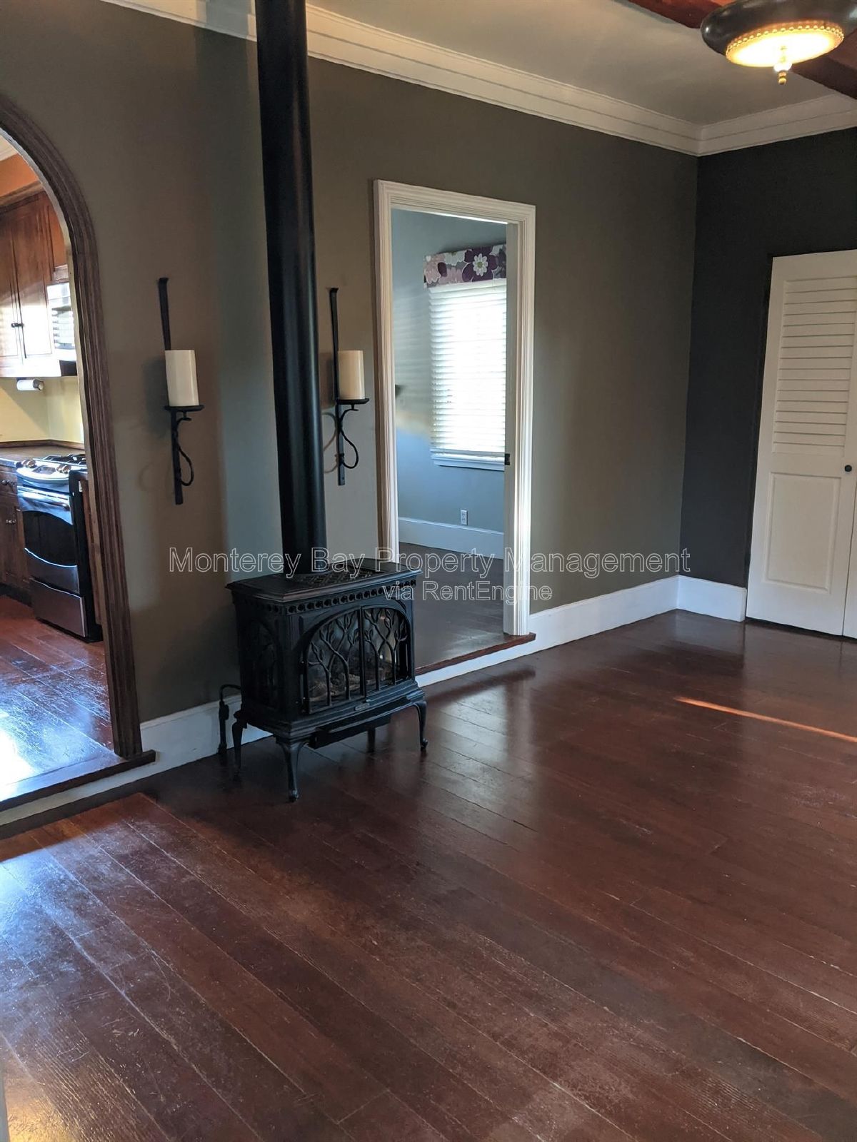 515 Dickman Street property image