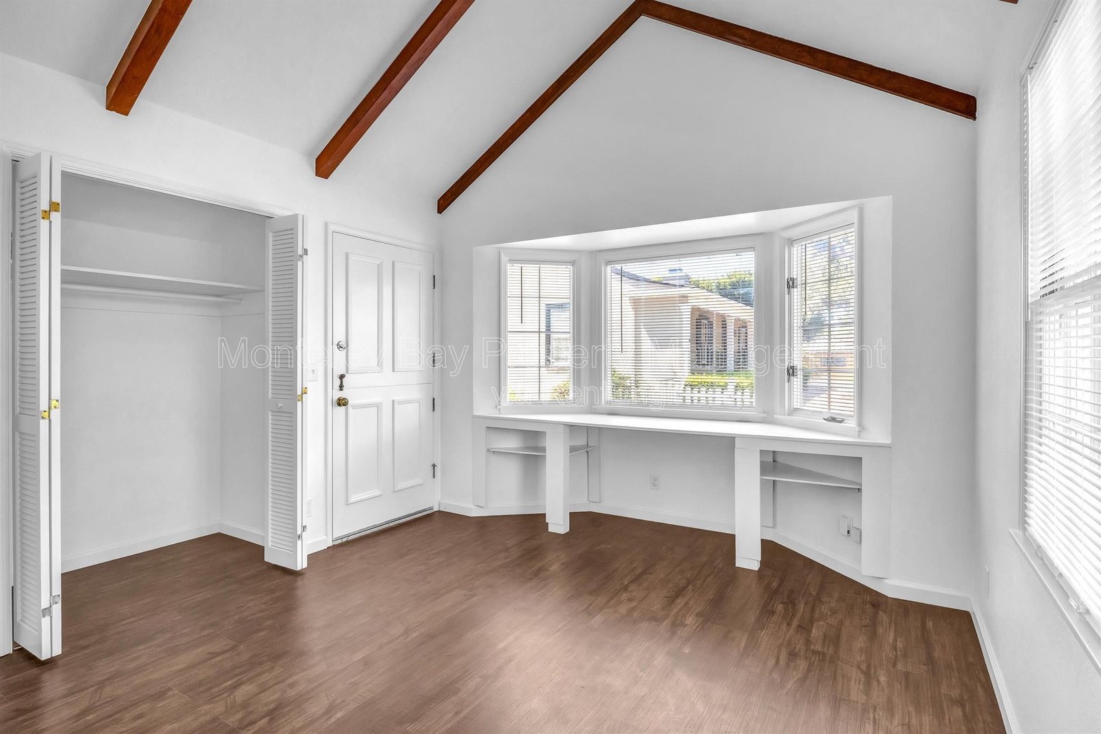 84 Via Del Pinar property image