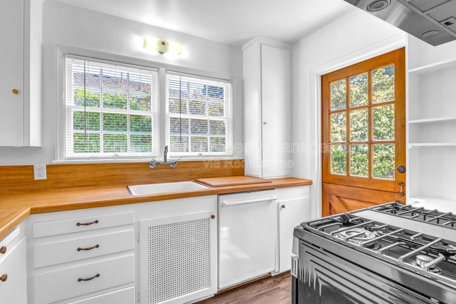 84 Via Del Pinar property image