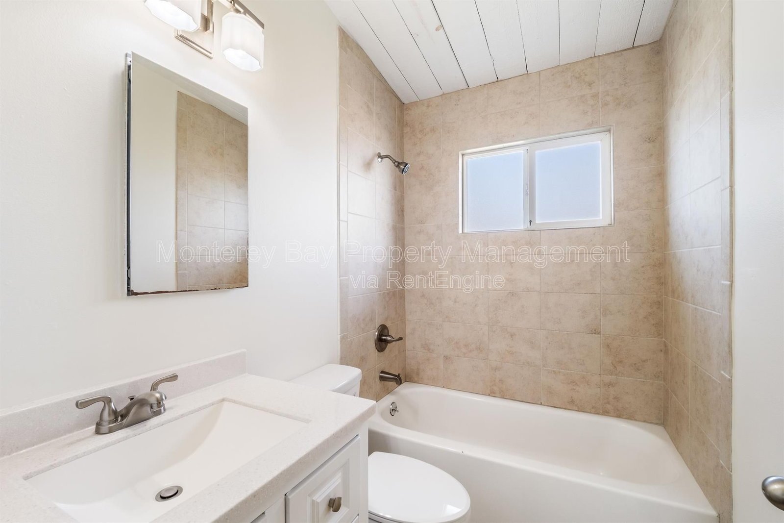 Apt E property image