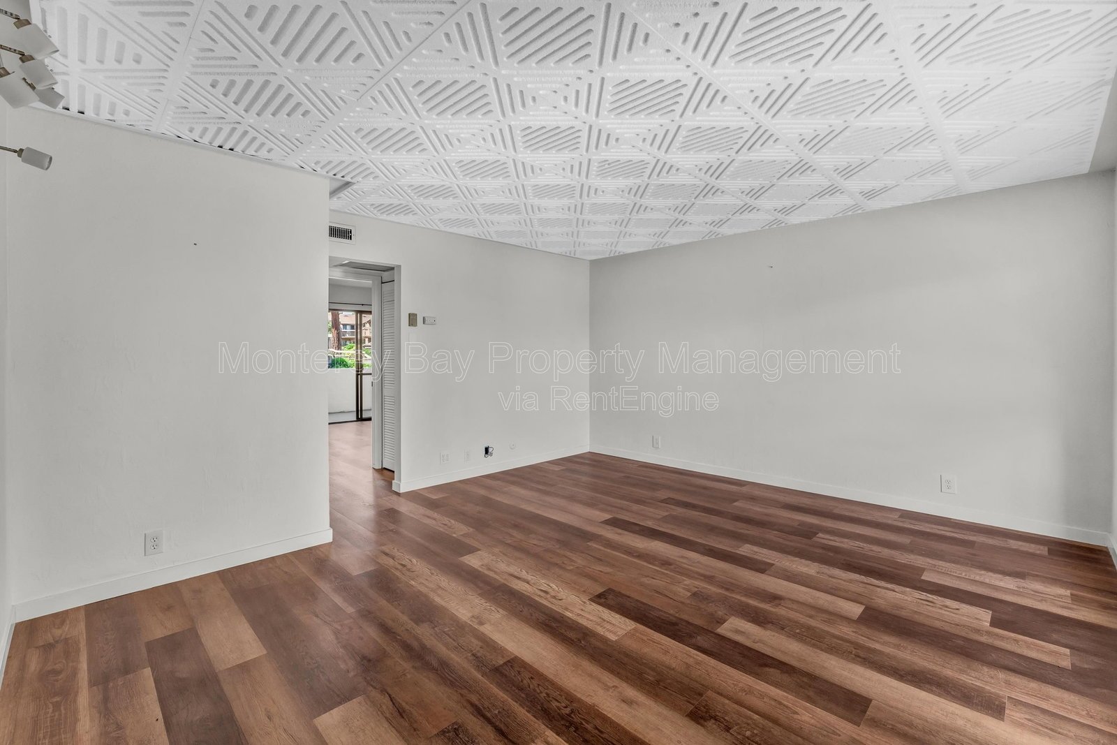 500G220-TP property image