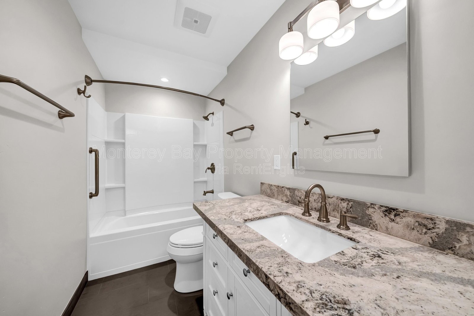 250FR19TPS property image