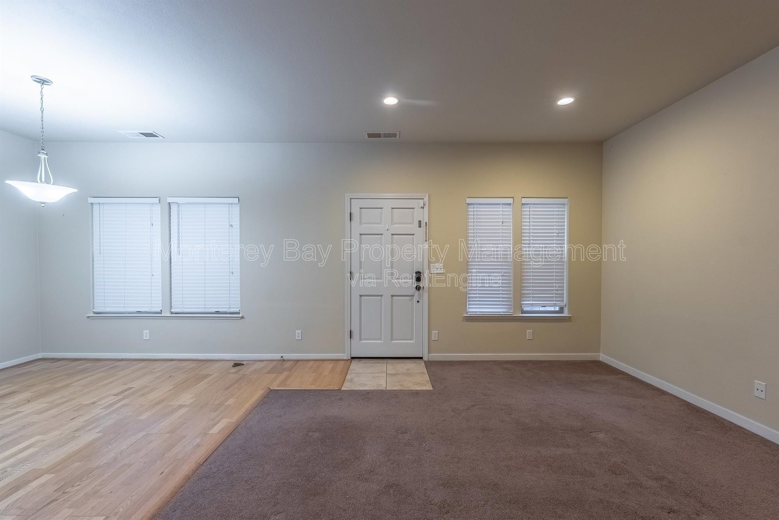 594 LopezAve. property image
