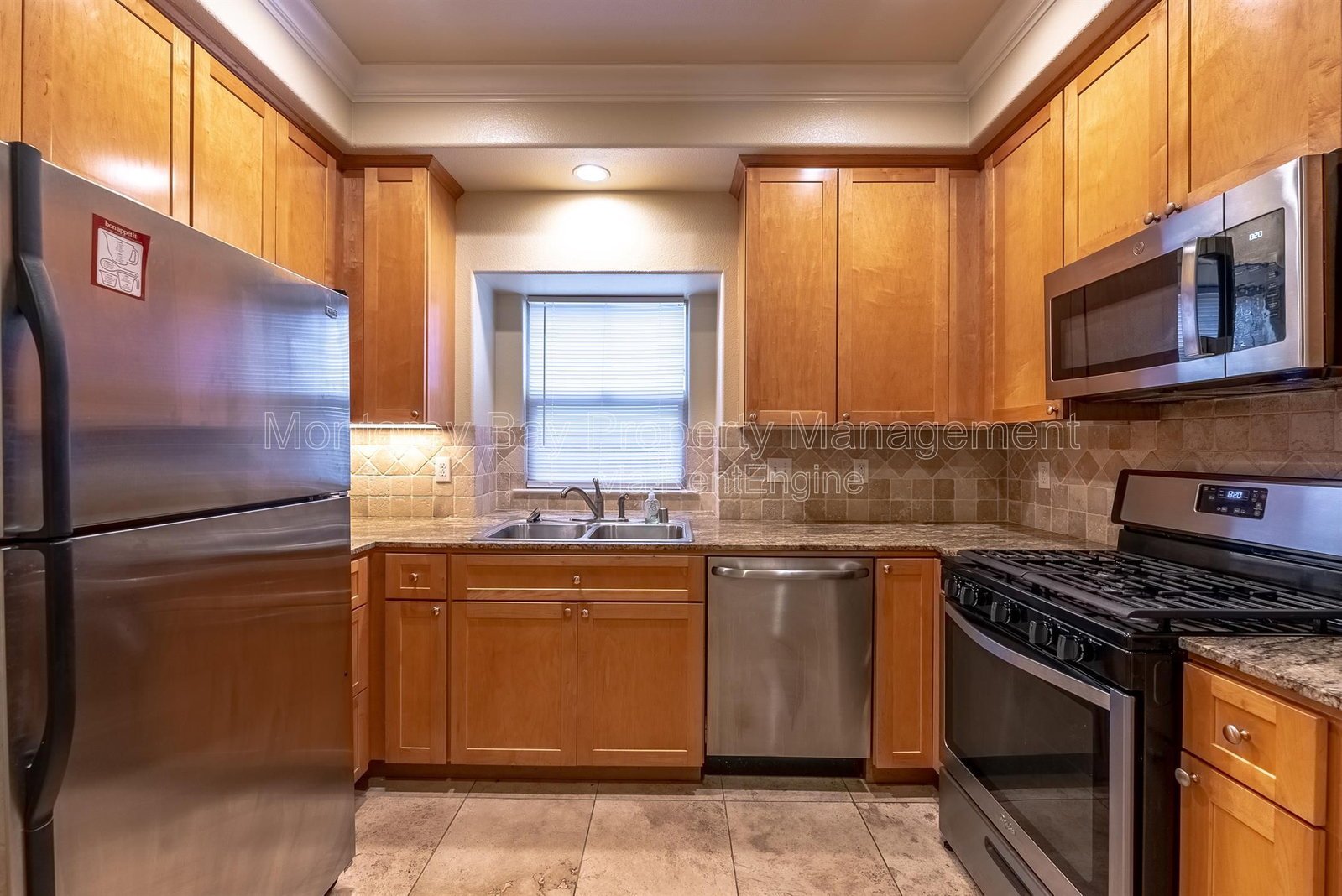 594 LopezAve. property image