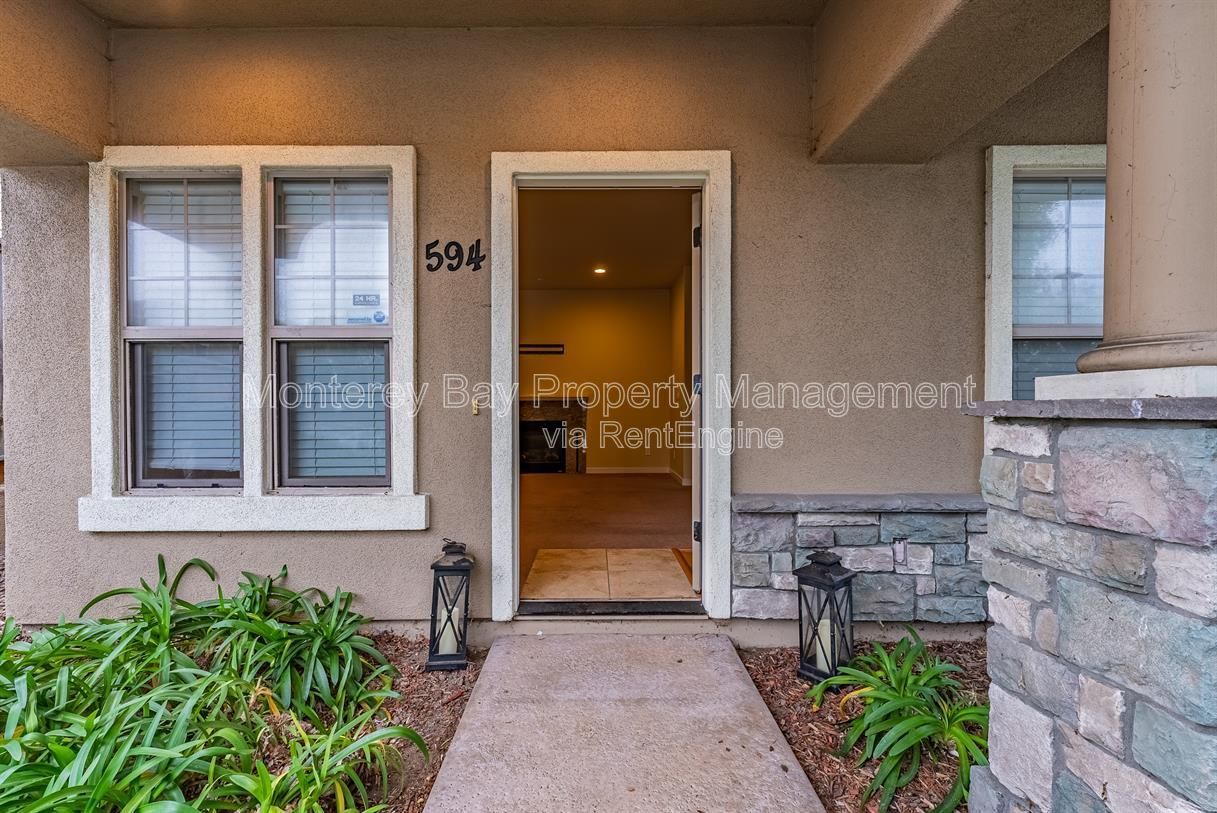 594 LopezAve. property image