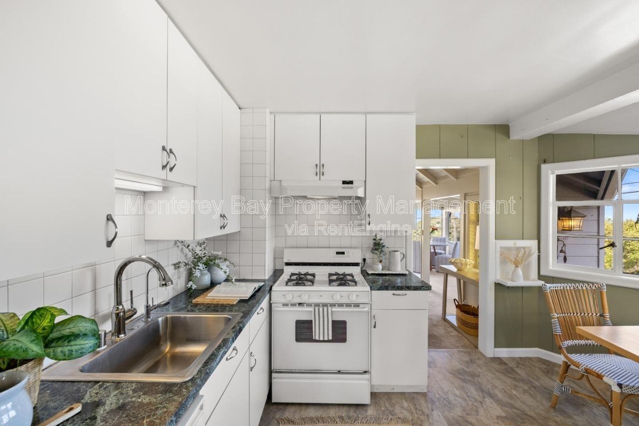705 Grace St. property image