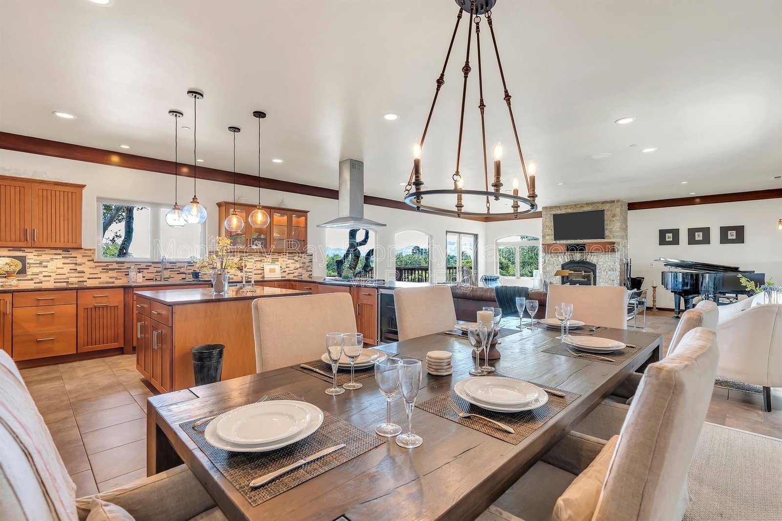 287LaurGr8 property image