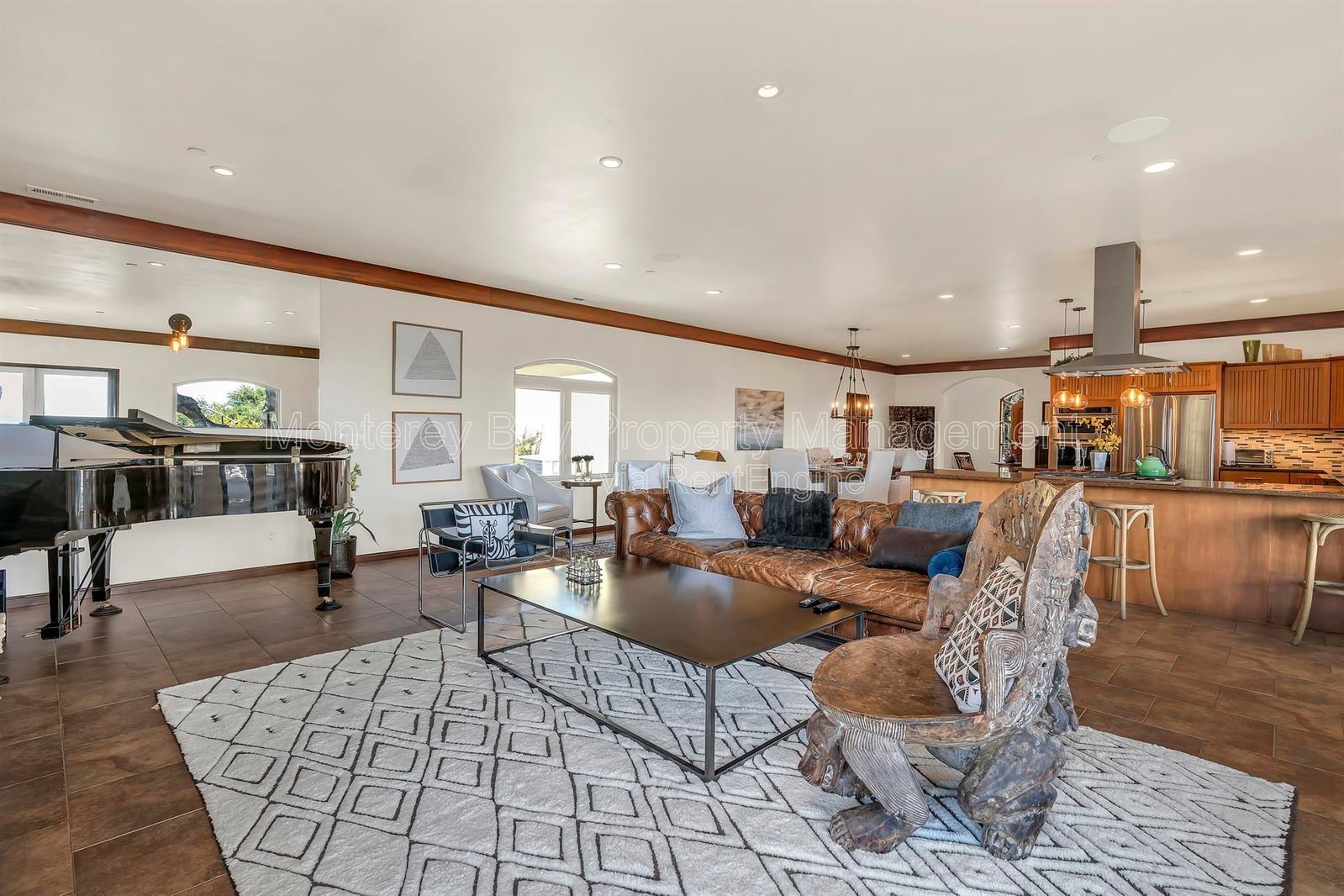 287LaurGr8 property image