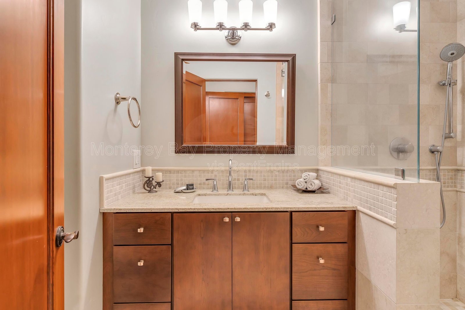 287LaurGr8 property image