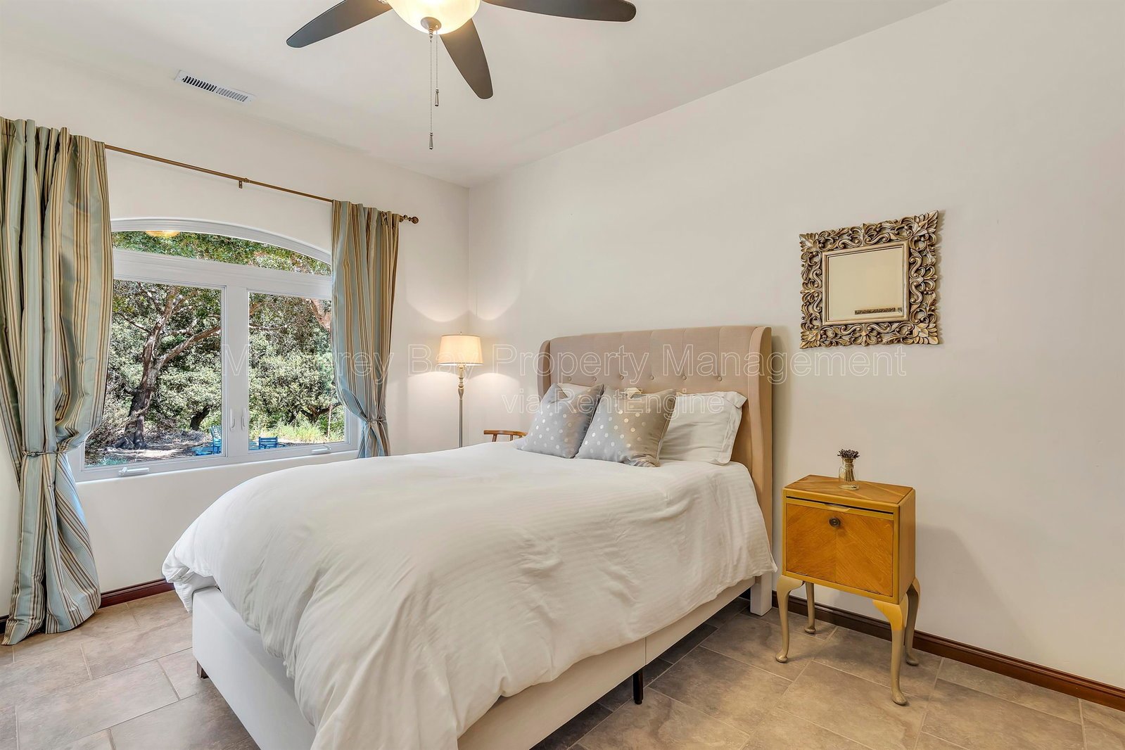 287LaurGr8 property image