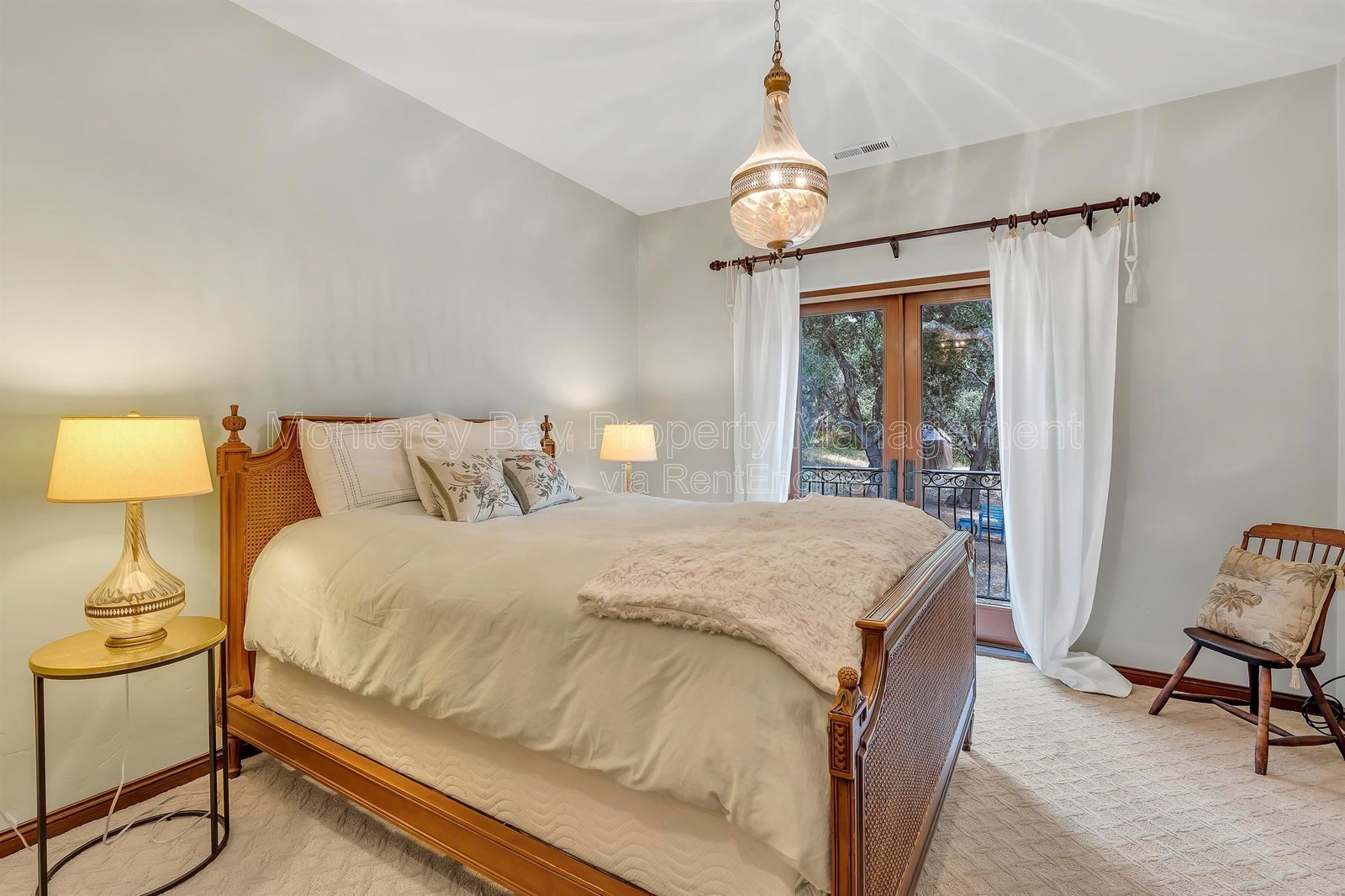 287LaurGr8 property image