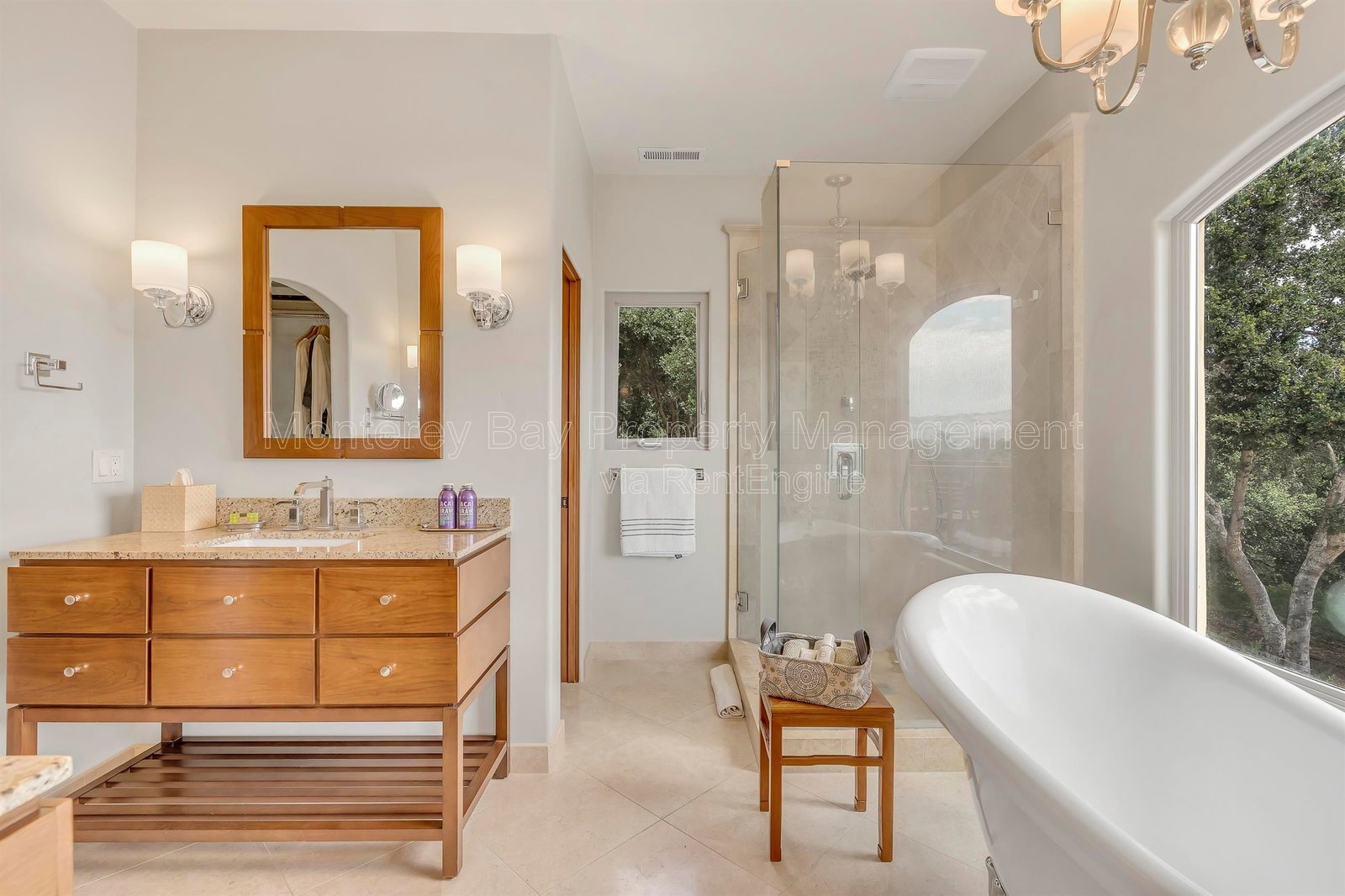 287LaurGr8 property image