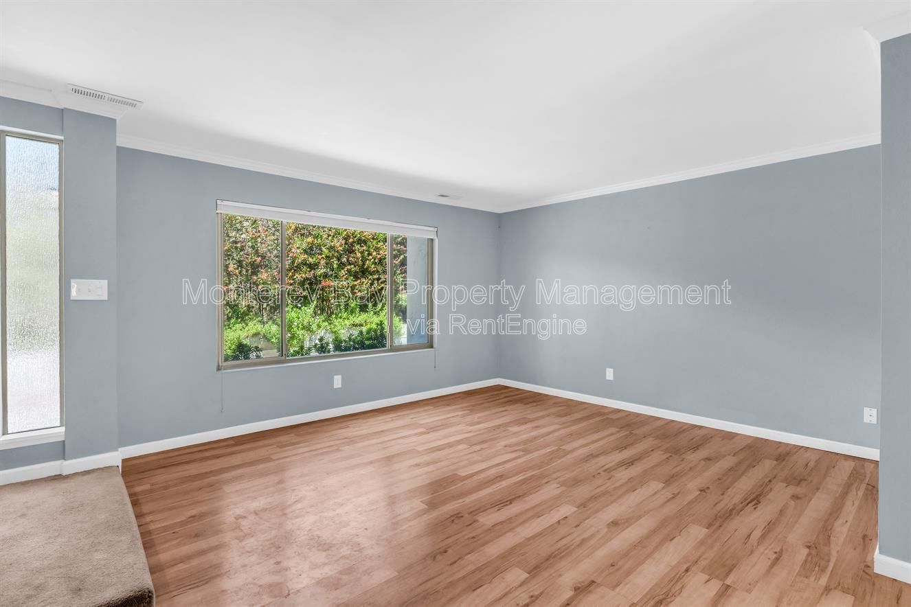 3137 Seacrest #12 property image