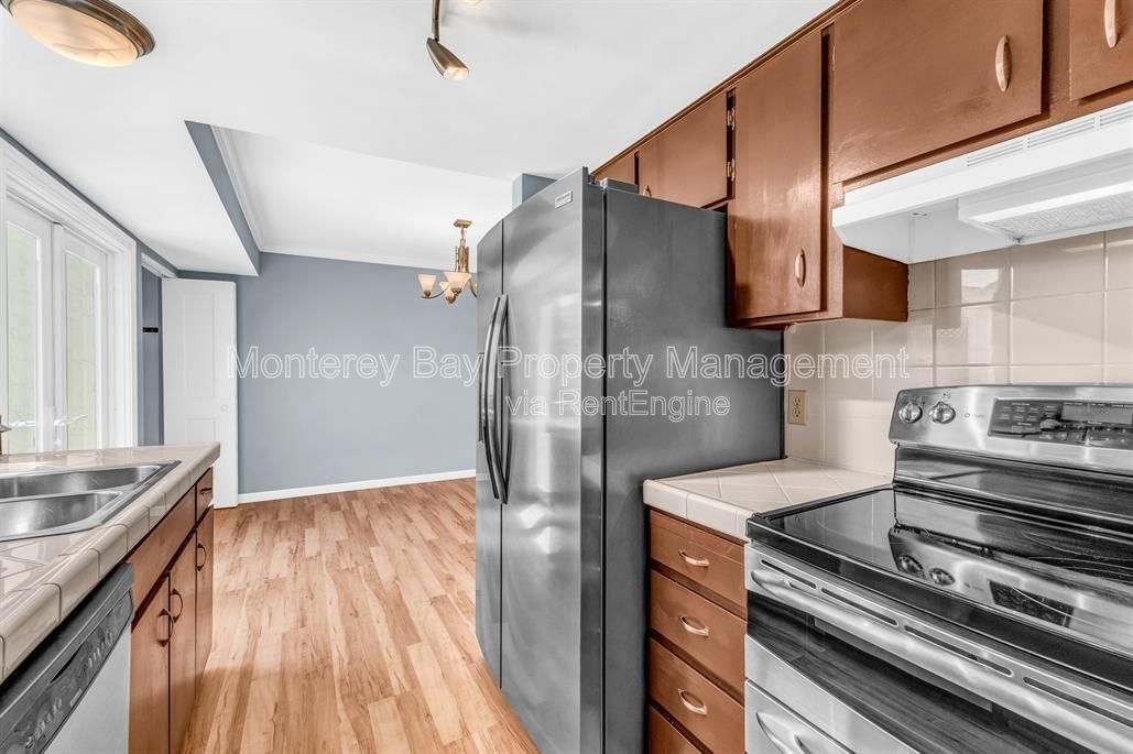 3137 Seacrest #12 property image