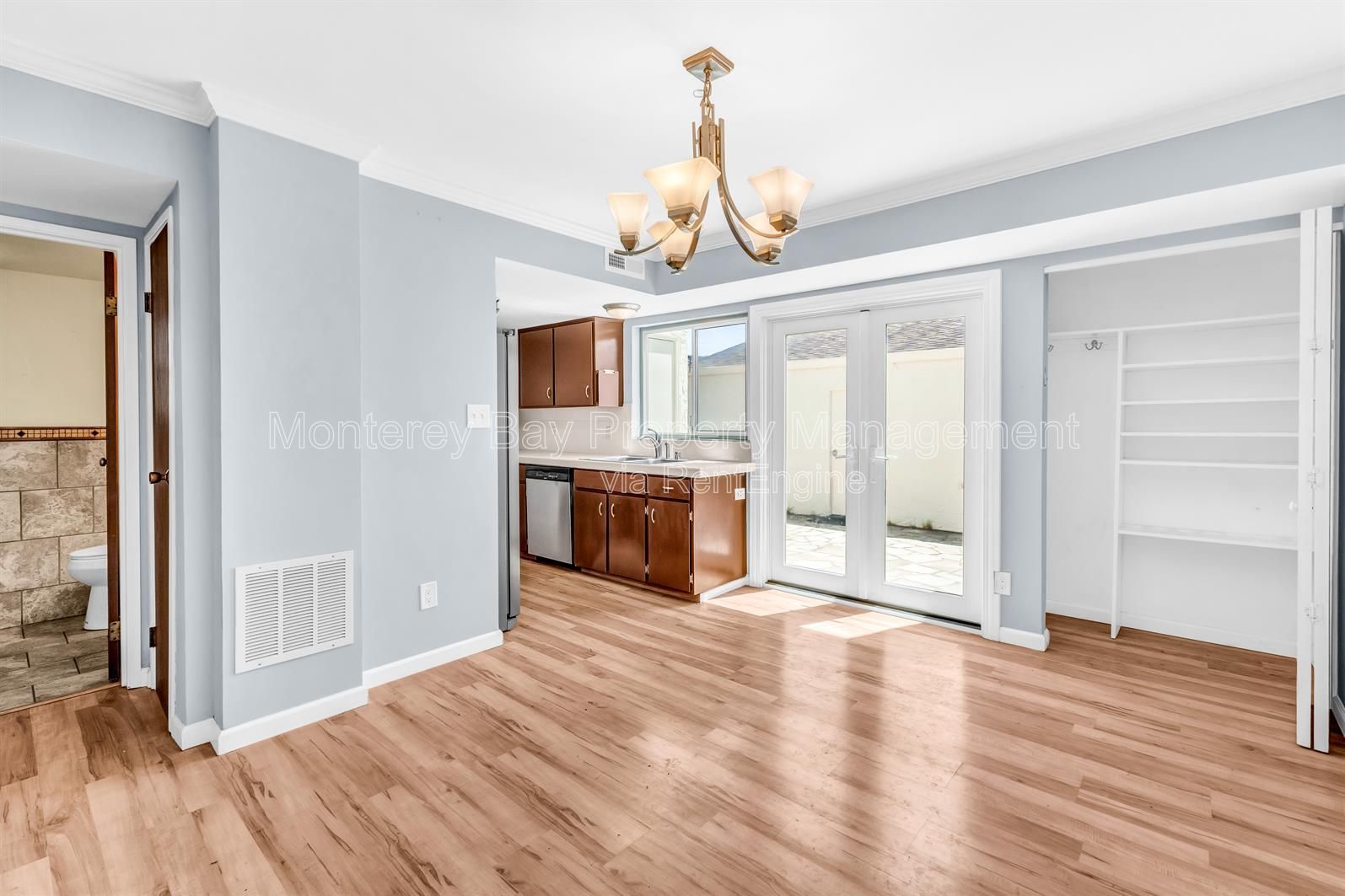 3137 Seacrest #12 property image