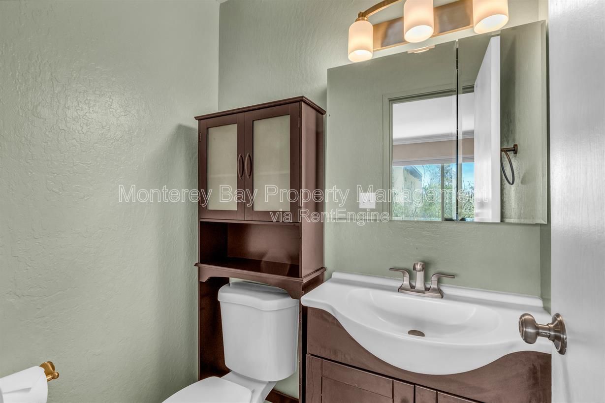 3137 Seacrest #12 property image