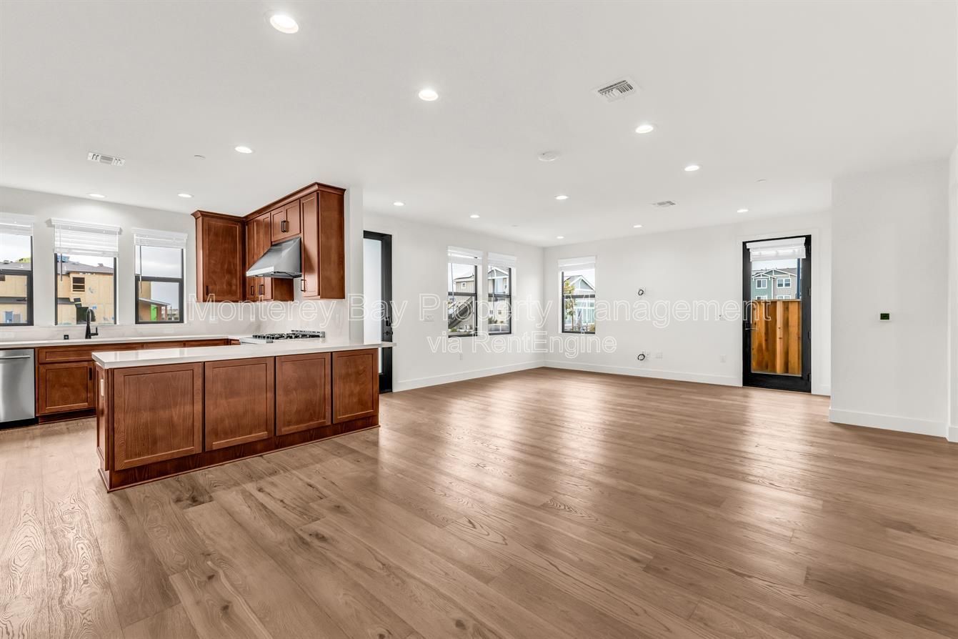 2316 Osprey Ave. Marina Ca 93933 property image