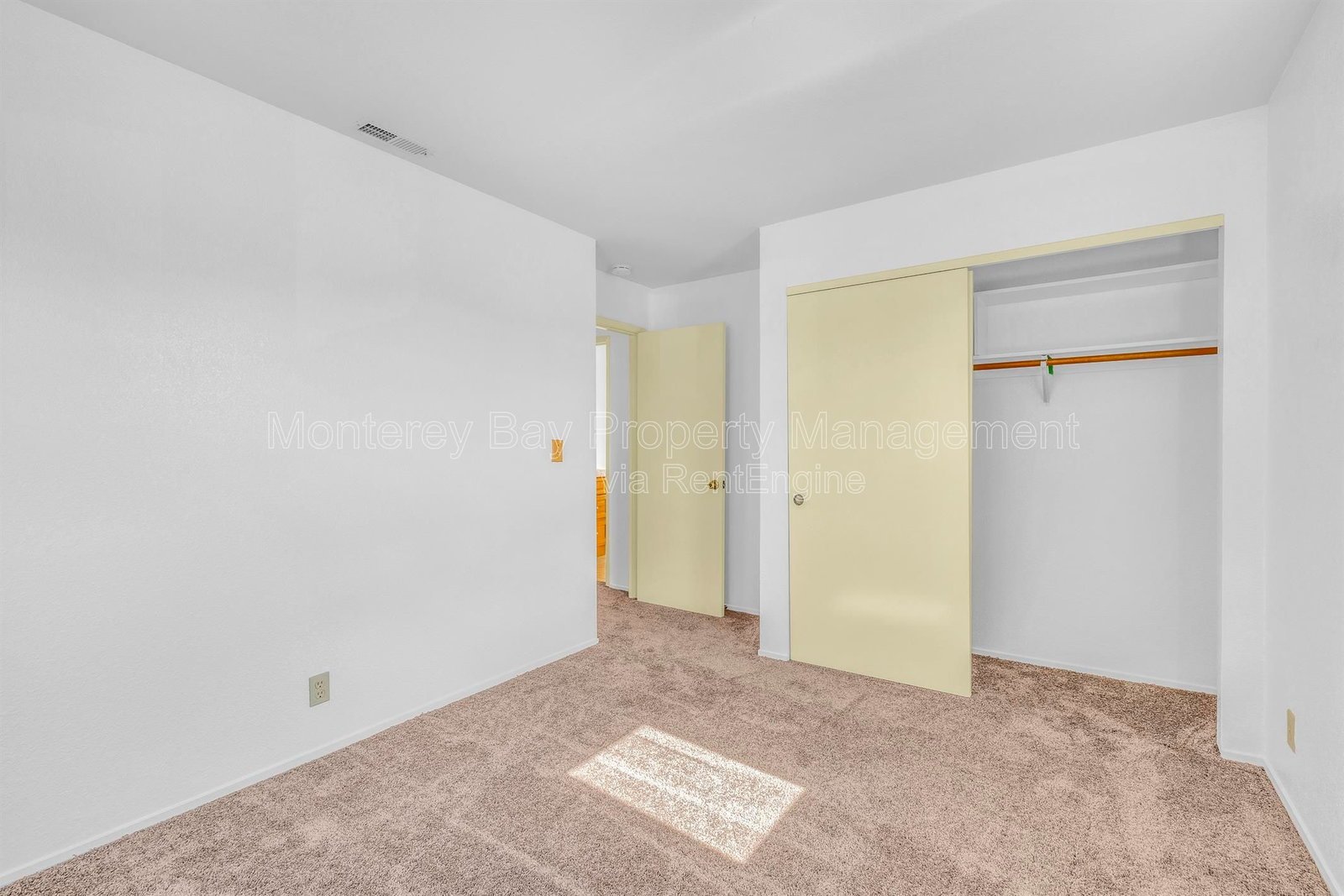 143 Seal 0% property image