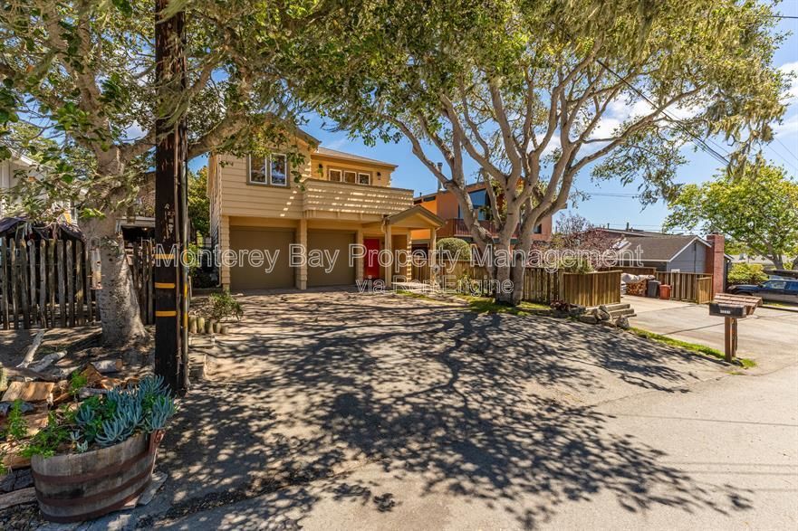 1231 Funston Avenue, Pacific Grove
