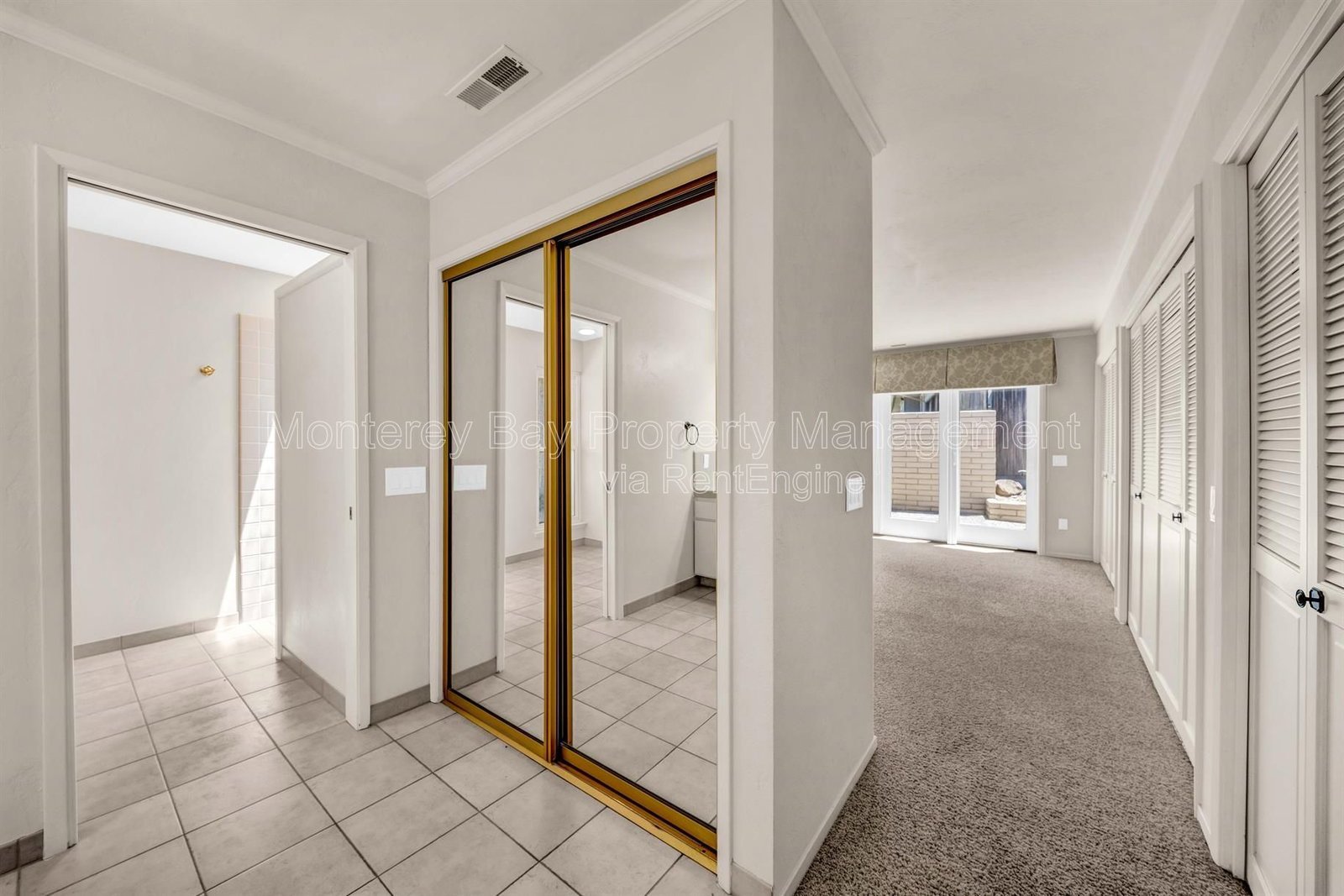 10160SSR property image